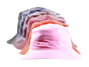 Regenhut Plastifiziert