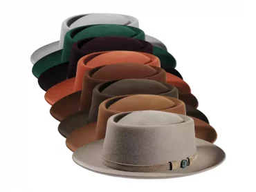 Filzhut flacher Fedora mit breitem Rand
