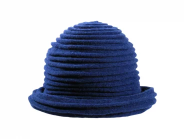 Damenhut Cloche aus Wollbänder