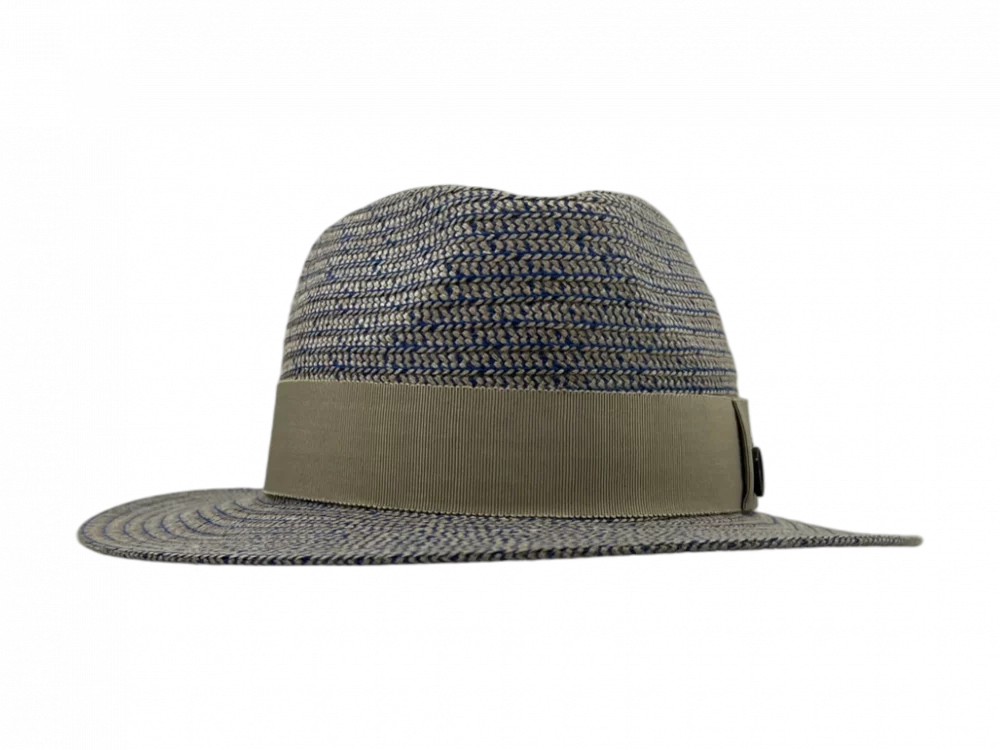 Gucci Blau