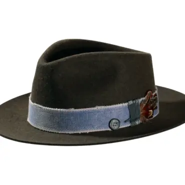 Fedora Bogart Stichelhaar mit Jeans-Hutband und Feder
