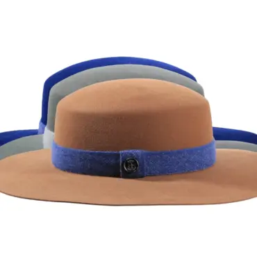 Cloche Velours „Folly Dot“ – Damenhut aus Haarfilz