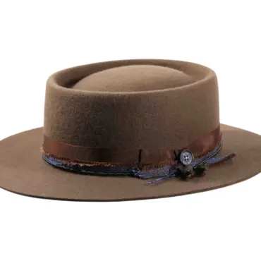 Vaquerohut Hazienda in Schlamm mit Jeans-Garnitur und Perlen|