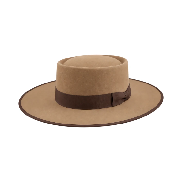 Santa Fe Westernhut aus Wollfilz in Camel mit Rebsband und seitlicher Masche