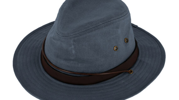Stoffhut Traveller gewachst mit verstellbarem Kinnband – hochwertige Kopfbedeckung von Fiebig bei Hut Factory Schweiz