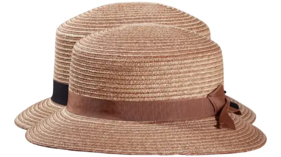 Damen Cloche-Hut aus Weizenstroh mit marineblauem bzw. nougatfarbenem Rebsband|Damen Cloche-Hut aus Weizenstroh mit marineblauem bzw. nougatfarbenem Rebsband|Damen Cloche-Hut aus Weizenstroh mit marineblauem bzw. nougatfarbenem Rebsband|||
