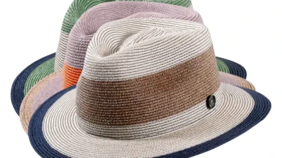 Fedora Traveler Hanf "blockcolors"|Fedora Traveler Hanf "blockcolors"|Fedora Traveler Hanf "blockcolors"|Fedora Traveler Hanf "blockcolors"|Damen Aufschlaghut Raffia "Strohschmuck"|Damen Aufschlaghut Raffia "Strohschmuck"|Damen Aufschlaghut Raffia "Strohschmuck"