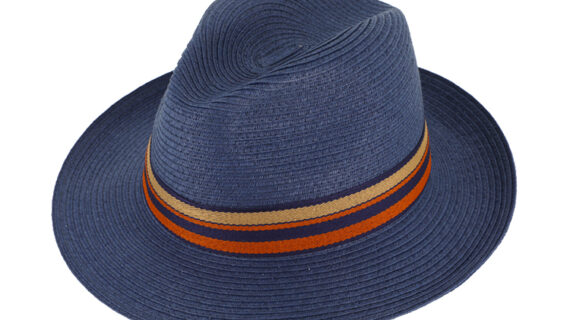 Papierhut Fedora mit gestreiftem Ripsband