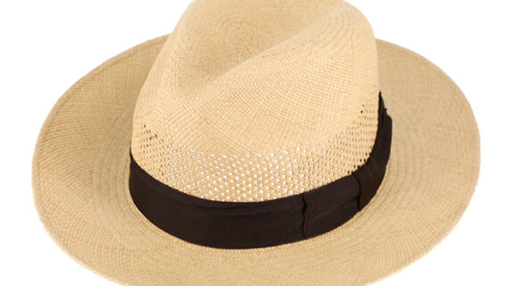 Panamahut Fedora mit Lochflechtung in Krone