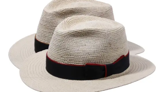 Fedora City Panama Gehäkelt #4 Natur mit marineblauem Rebsband und zimtfarbenem oder rotem Passepoil