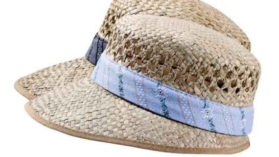 Liegestuhlhut aus naturbelassenem Stroh mit Edelweissband in Blau und Anthrazit|Liegestuhlhut aus naturbelassenem Stroh mit Edelweissband in Blau und Anthrazit|Liegestuhlhut aus naturbelassenem Stroh mit Edelweissband in Blau und Anthrazit|Liegestuhlhut aus naturbelassenem Stroh mit Edelweissband in Blau und Anthrazit|Liegestuhlhut aus naturbelassenem Stroh mit Edelweissband in Blau und Anthrazit