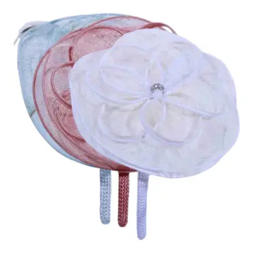 Altrosa und Himmelblau aus 100% Sisal.|Fascinator Blume mit Reif in Weiß