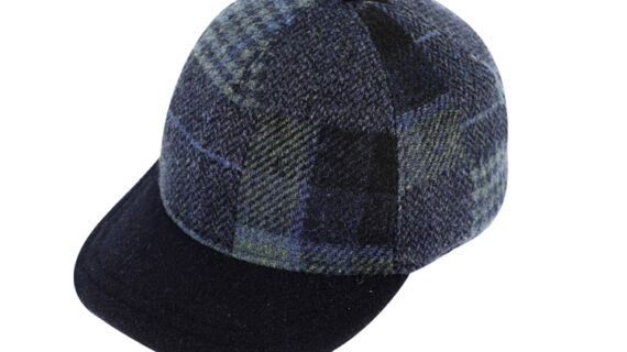 Baseballcap Patchwork mit Ohrenklappen – hochwertige Kopfbedeckung von Fiebig bei Hut Factory Schweiz|Baseballcap Patchwork mit Ohrenklappen – hochwertige Kopfbedeckung von Fiebig bei Hut Factory Schweiz