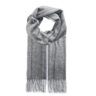 Schal Fischgrät mit Fransen – hochwertige Kopfbedeckung von Fiebig bei Hut Factory Schweiz|Schal Fischgrät mit Fransen – hochwertige Kopfbedeckung von Fiebig bei Hut Factory Schweiz