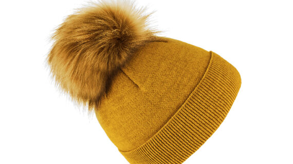 Strickmütze mit Kunstfell Bommel und Umschlag Wolle uni – hochwertige Kopfbedeckung von Fiebig bei Hut Factory Schweiz