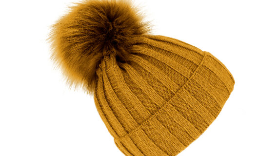 Strickmütze mit Kunstfellbommel uni