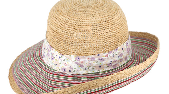 Strohhut Glocke Raffia Crochet mit Stoffkrempe – hochwertige Kopfbedeckung von Fiebig bei Hut Factory Schweiz