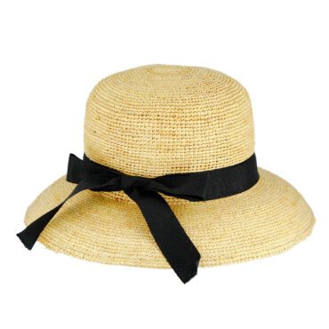 Strohhut Glocke Raffia Ripsband zur Schleife gebunden – hochwertige Kopfbedeckung von Fiebig bei Hut Factory Schweiz