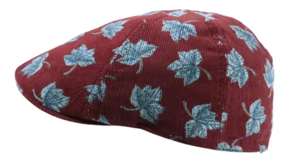 Wintermütze mit Blätterprint