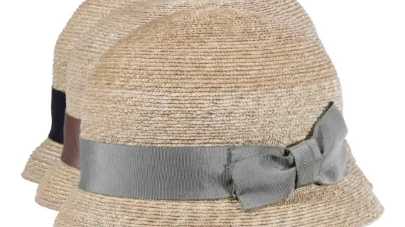 Damen Strohhut Cloche aus Weizenstroh mit breitem Rebsband|Damen Strohhut Cloche aus Weizenstroh mit breitem Rebsband|Damen Strohhut Cloche aus Weizenstroh mit breitem Rebsband|Damen Strohhut Cloche aus Weizenstroh mit breitem Rebsband