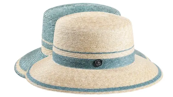 Cloche Strohhut mit natur und gletscherfarbigen Streifen