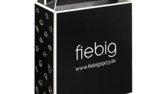 Eine Geschenkbox, die dem Fiebig Hut gerecht wird